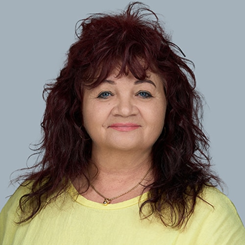 Kovács Edit Margit Kovács Edit Margit, a Pannon Kincstár kozmetikus-technikus oktatója