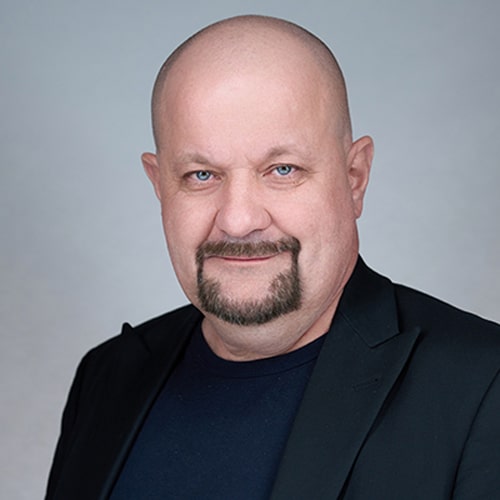 Vajda Zsolt András Vajda Zsolt András, szociális munkás, a Pannon Kincstár oktatója, szociális képzéseken oktat