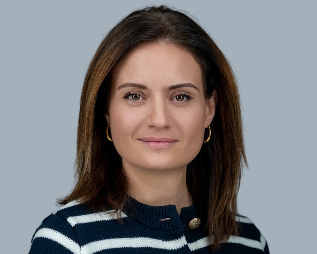 Bozó Judit, Ügyvezető, Pannon Kincstár