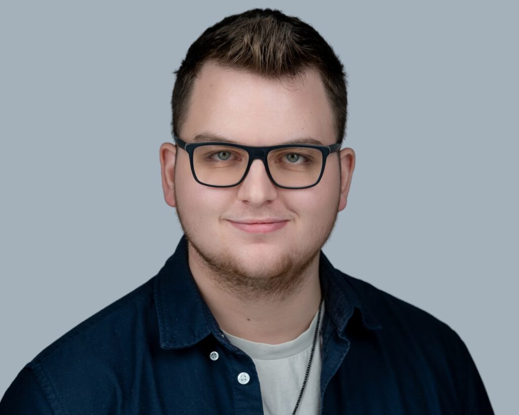 Petró Ádám, ügyfélkapcsolati adminisztrátor, a Pannon Kincstár munkatársa